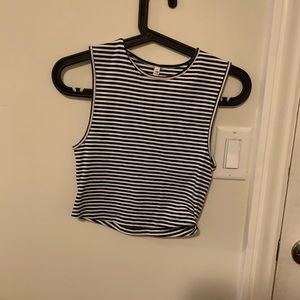 Aritzia cropped tank